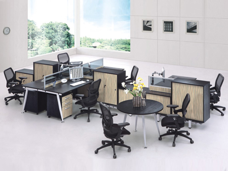 辦公室前方忌沖煞不然員工運難旺!